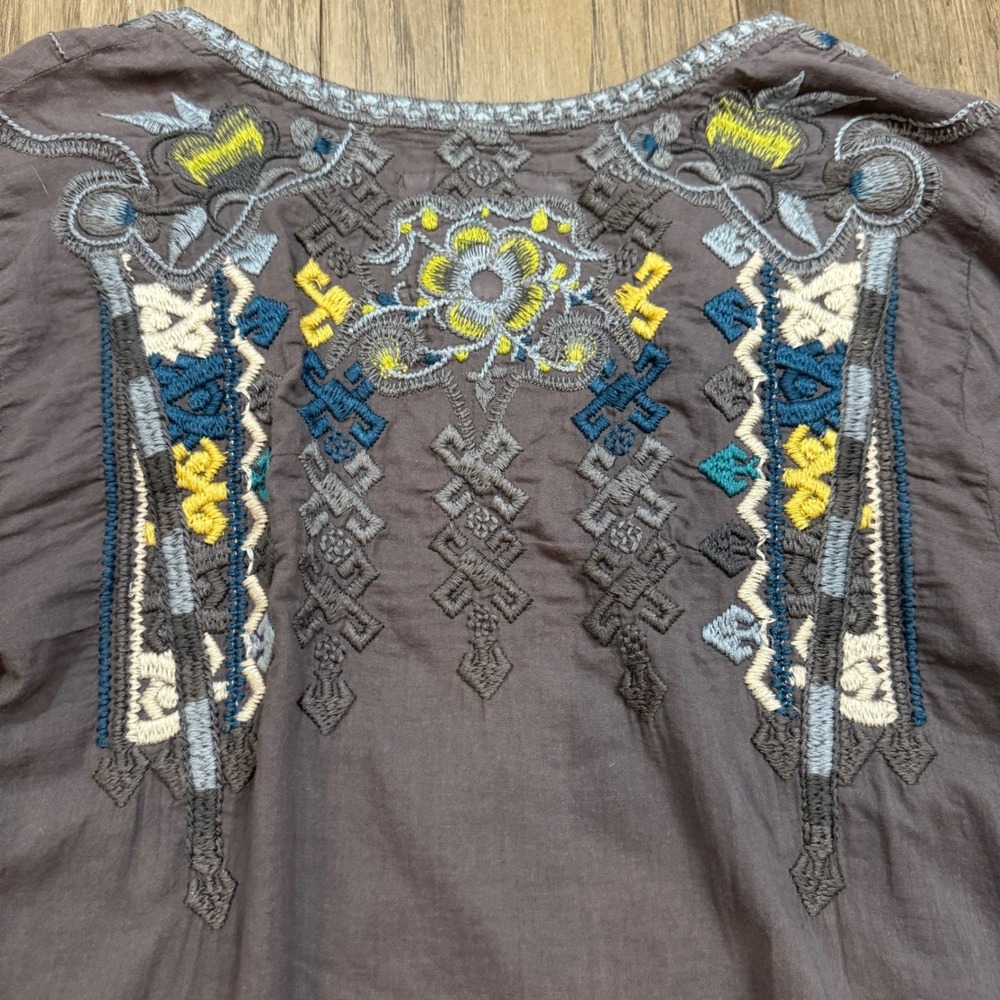 Johnny Was BIYA Embroidered Tunic Top Gray Long Sleeve Boho Women's Size S - Picture 11 of 12